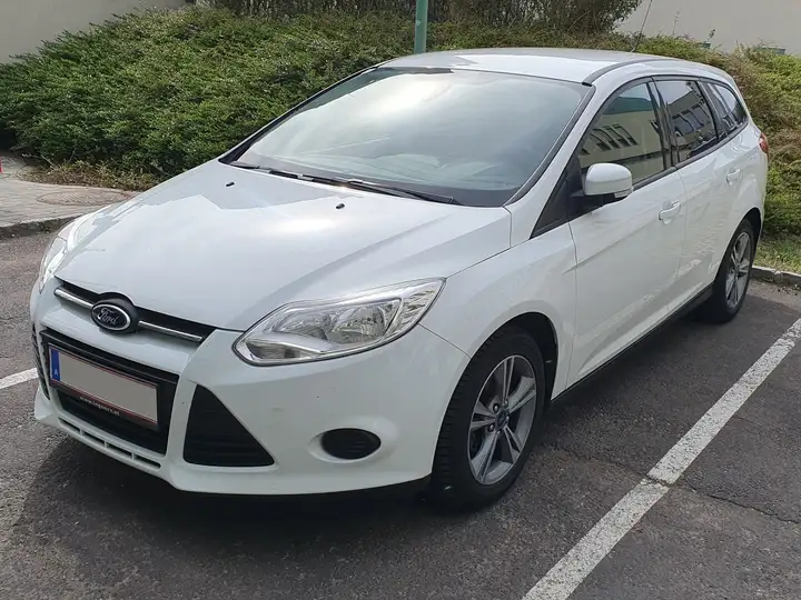 Left hand drive FORD FOCUS Easy 1.0 EcoBoost