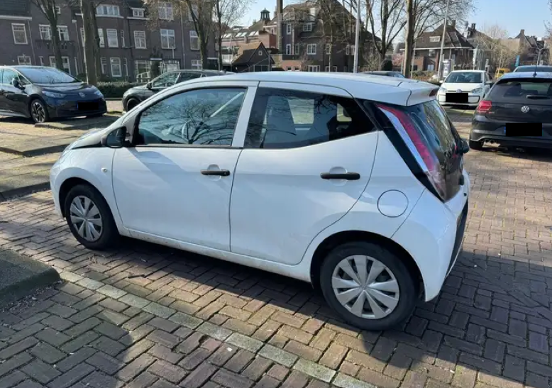 TOYOTA AYGO (01/05/2017) - 