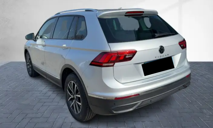 VOLKSWAGEN TIGUAN (01/10/2022) - 