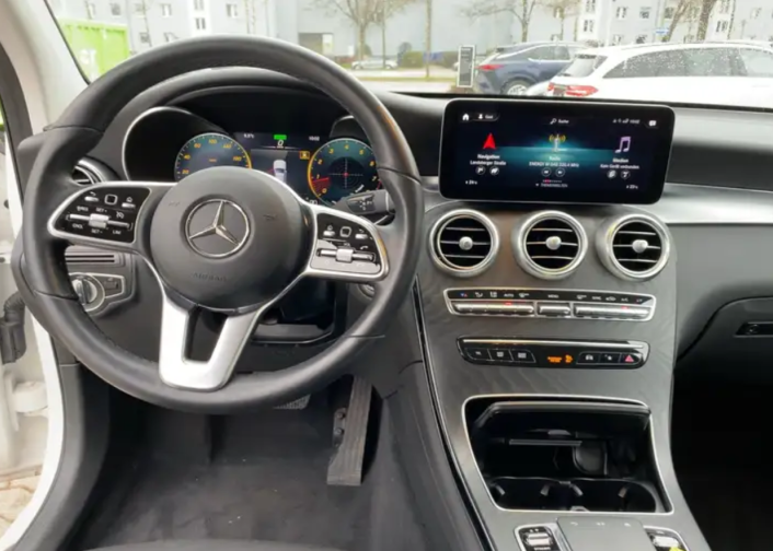 MERCEDES GLC (01/05/2023) - 