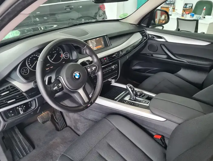 BMW X5 (01/04/2015) - 