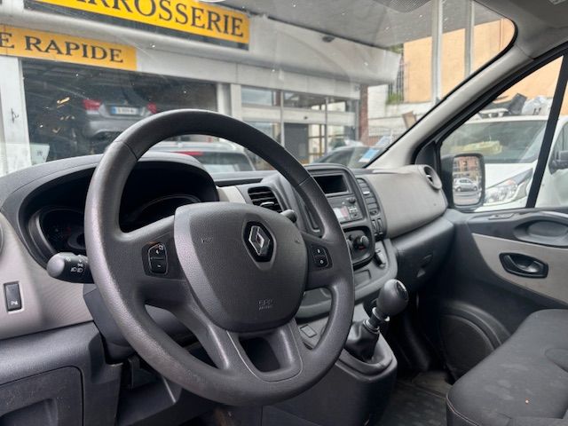 RENAULT TRAFIC (01/10/2017) - 