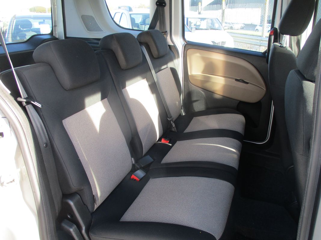 OPEL COMBO (01/04/2012) - 