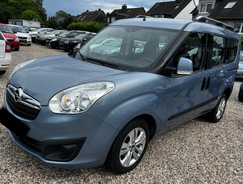 Left hand drive OPEL COMBO D Edition L1H1 
