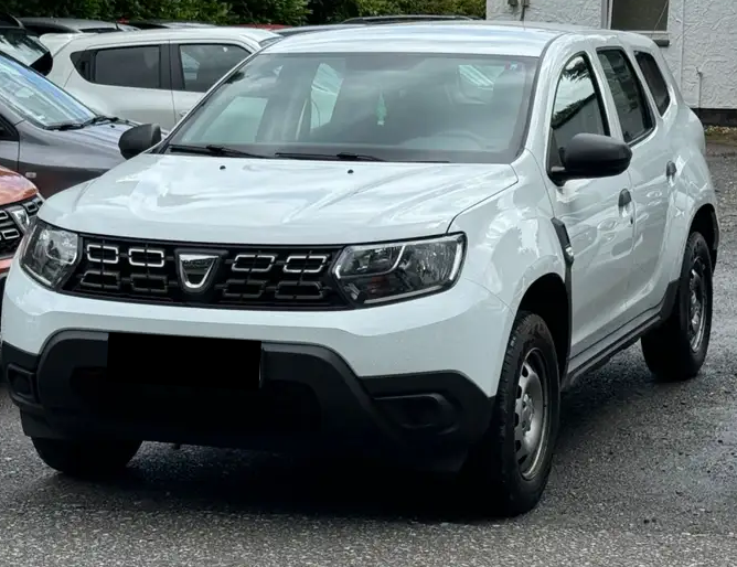 Left hand drive DACIA DUSTER Access MwSt.