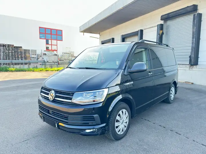 Left hand drive VOLKSWAGEN MULTIVAN Multivan Trendline