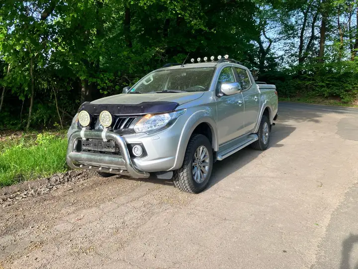 lhd MITSUBISHI L200 (01/06/2019) - 