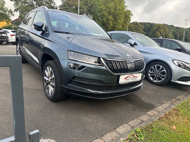 Left hand drive SKODA KAROQ 1.5 TSI 