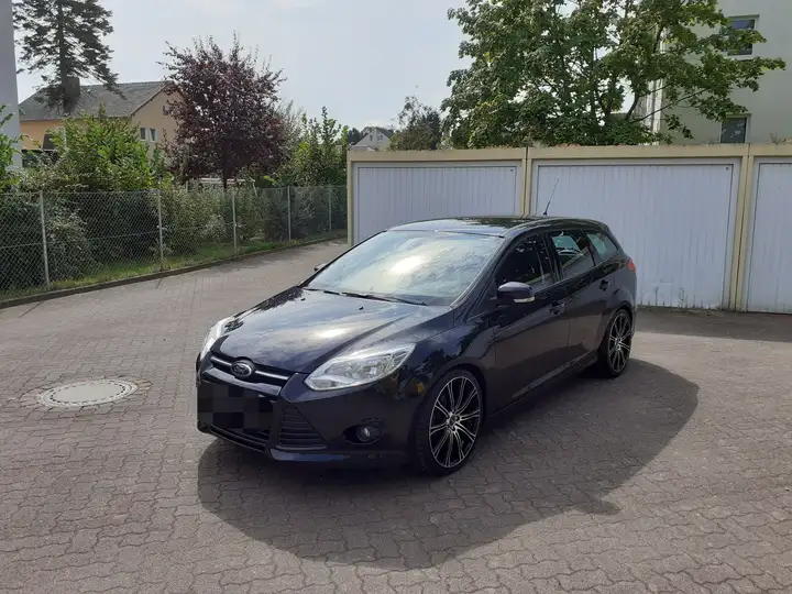 lhd FORD FOCUS (01/06/2014) - 