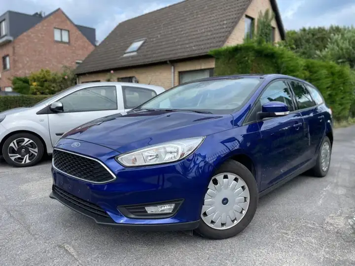 Left hand drive FORD FOCUS 1.5 TDCi