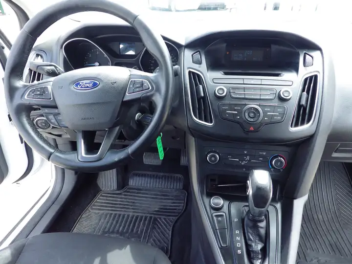 FORD FOCUS (01/03/2016) - 