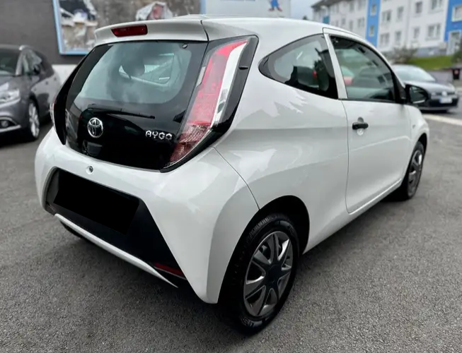 TOYOTA AYGO (01/10/2014) - 