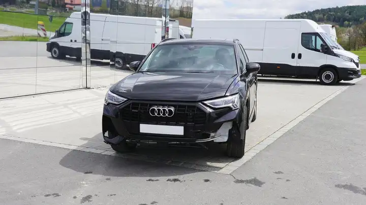 lhd AUDI Q3 (01/09/2022) - 