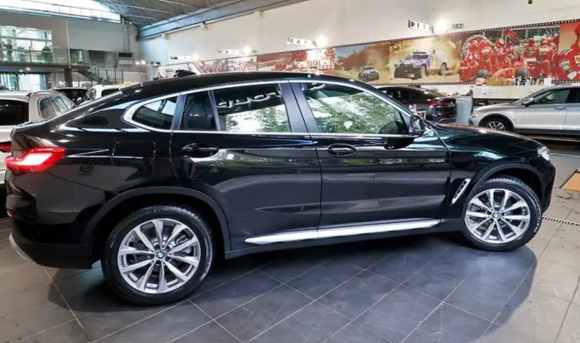 BMW X4 (01/09/2022) - 