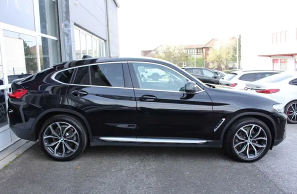 Left hand drive BMW X4 20i xDrive 